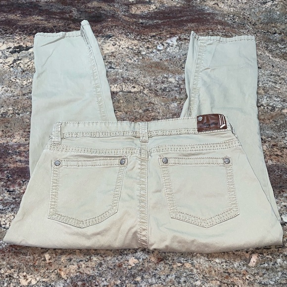 Supplies by Union Bay Size 16 Tan Mila Crop Pants with Decorative Metal Accents - Picture 2 of 13